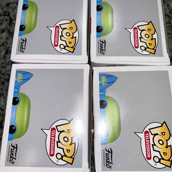 New Funko Pop Television SDCC Comic Con TMNT 1020 Leonardo With Surfboard NI… - Picture 4 of 10